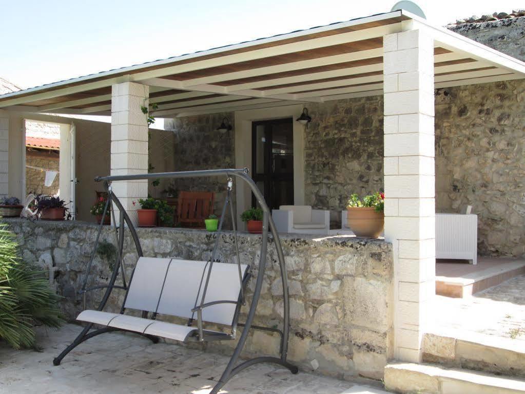Agriturismo Serrafiori Casa Serrafiori Zewnętrze zdjęcie