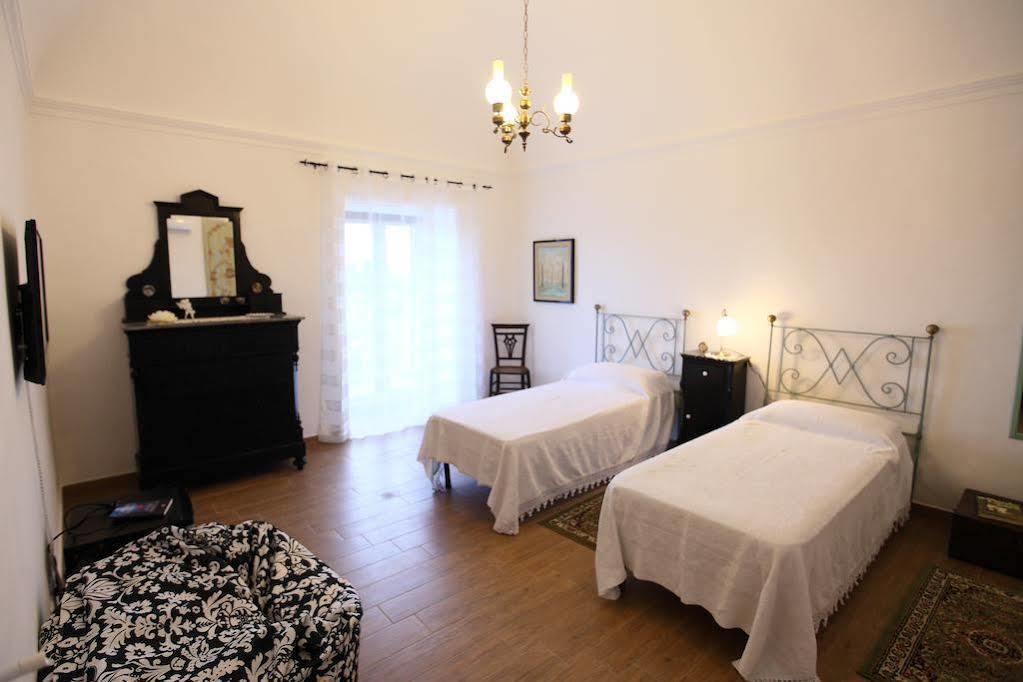 Agriturismo Serrafiori Casa Serrafiori Zewnętrze zdjęcie